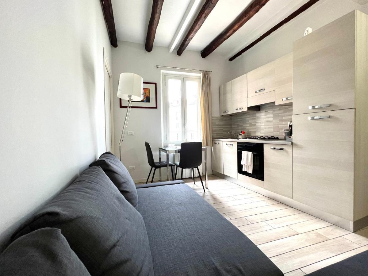 Beautiful View Navigli Apartment Milão Exterior foto