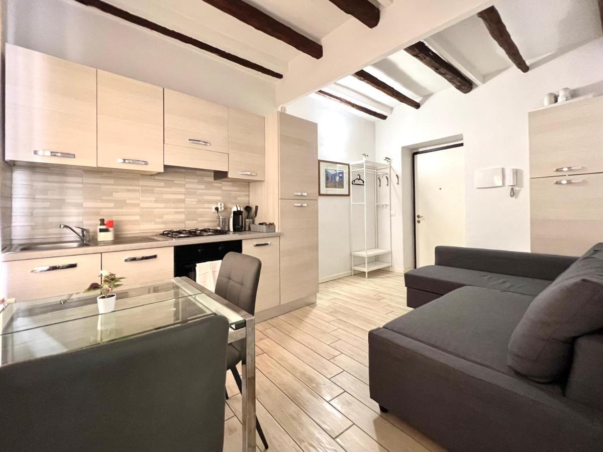 Beautiful View Navigli Apartment Milão Exterior foto